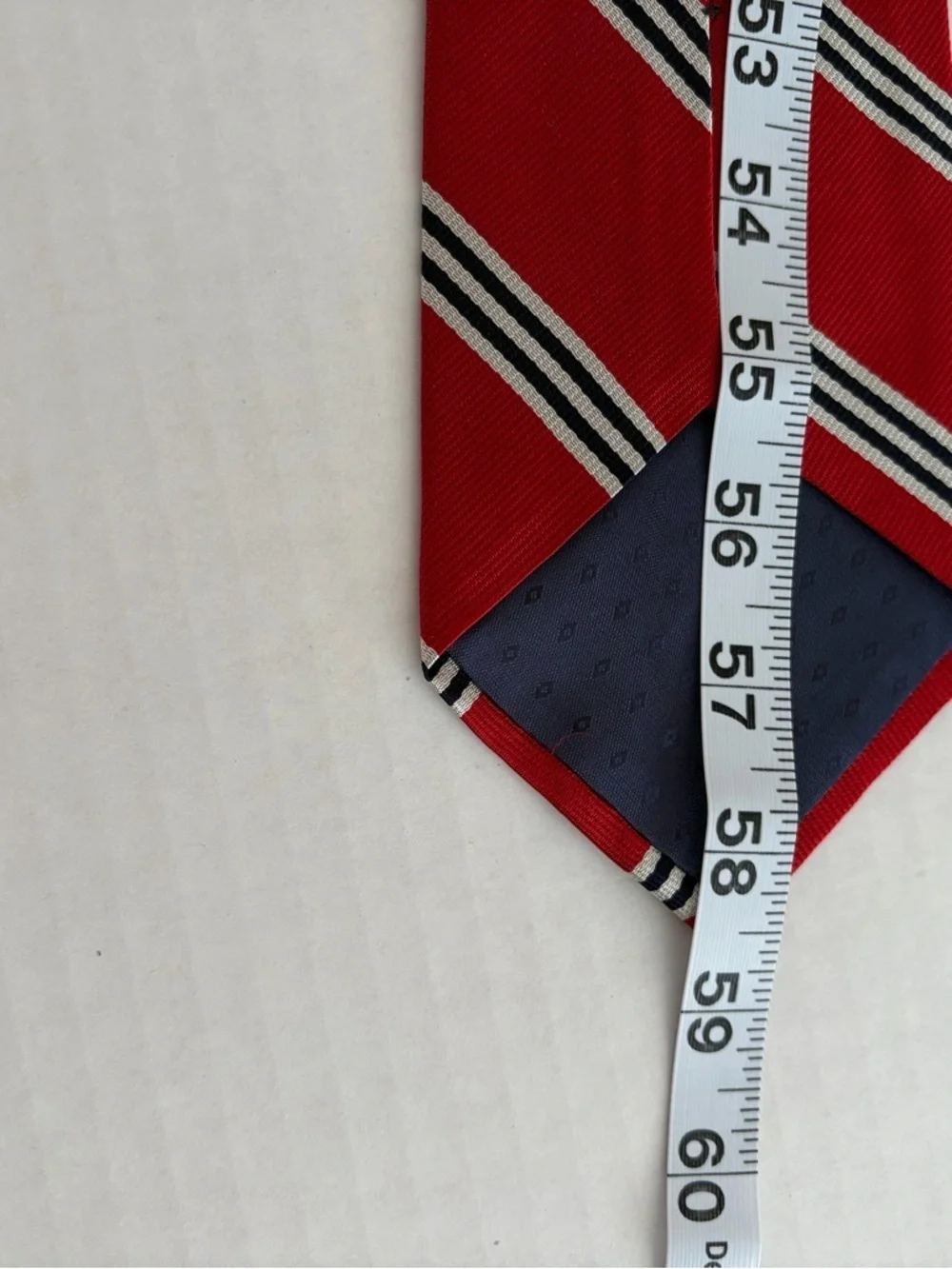 Harvé Benard Red Striped Silk Tie Classic Preppy Business Formal